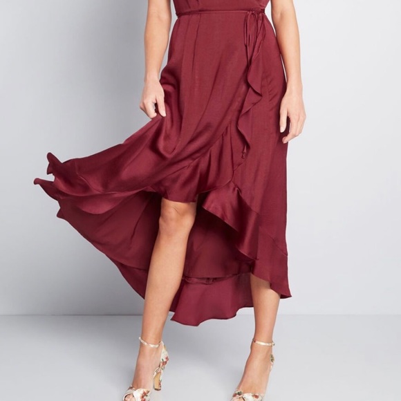 ModCloth Wine/Maroon Wrap Dress Size XXS 00/0 Gorgeous Ruffled Hem - Picture 6 of 13